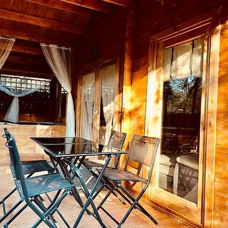 Bois Jacuzzi * Bessan